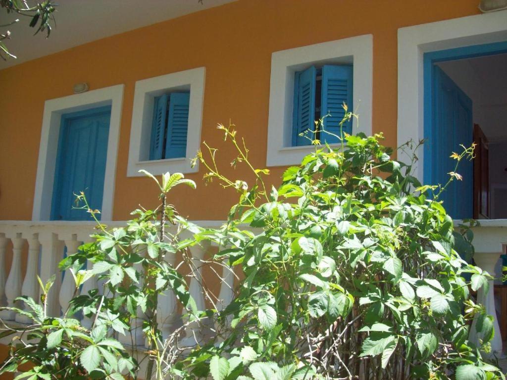 Villa Vania Gardenos Vitaládes Zewnętrze zdjęcie